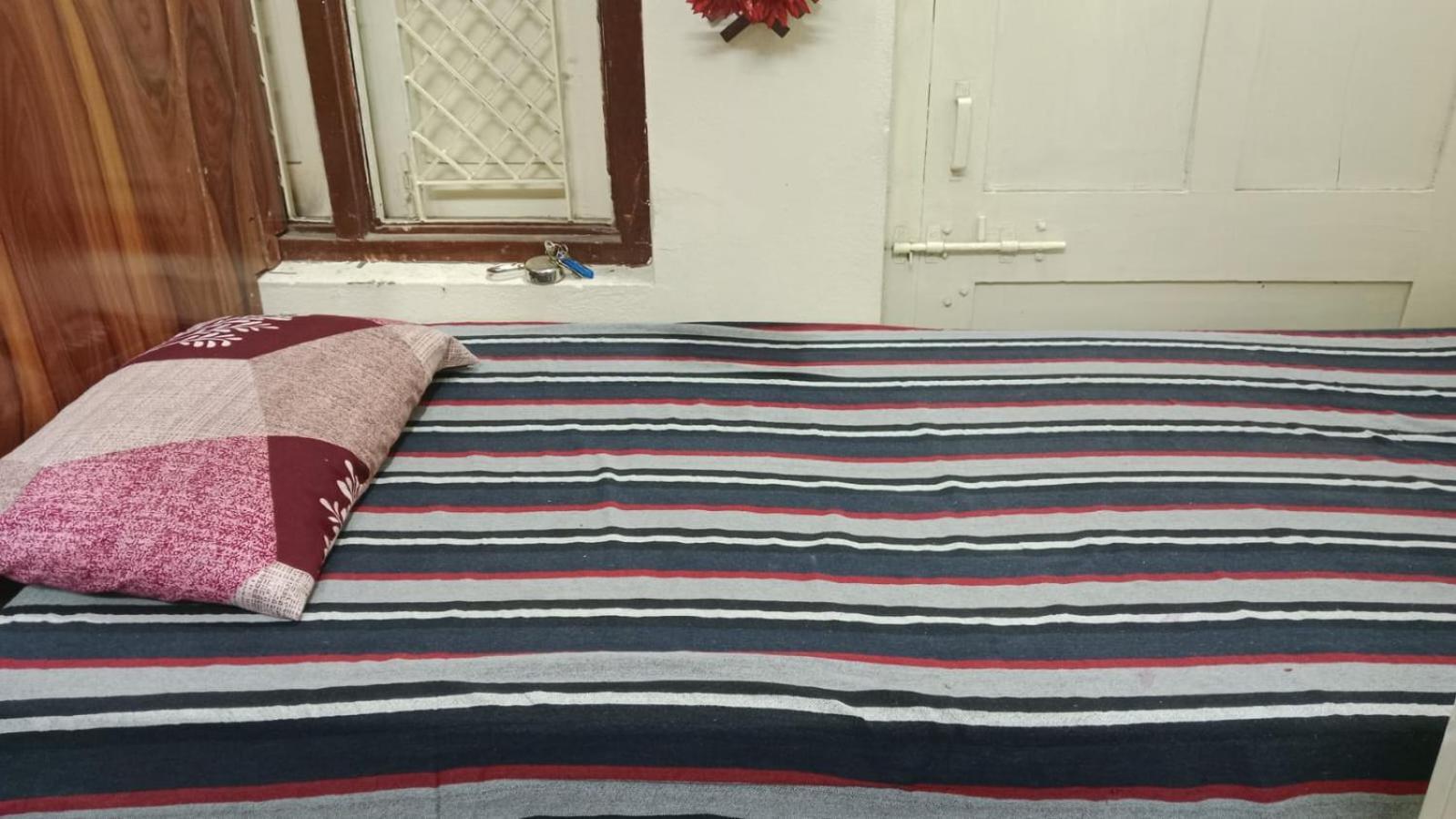 Shivanjali Bhakt Niwas Ujjain Eksteriør bilde